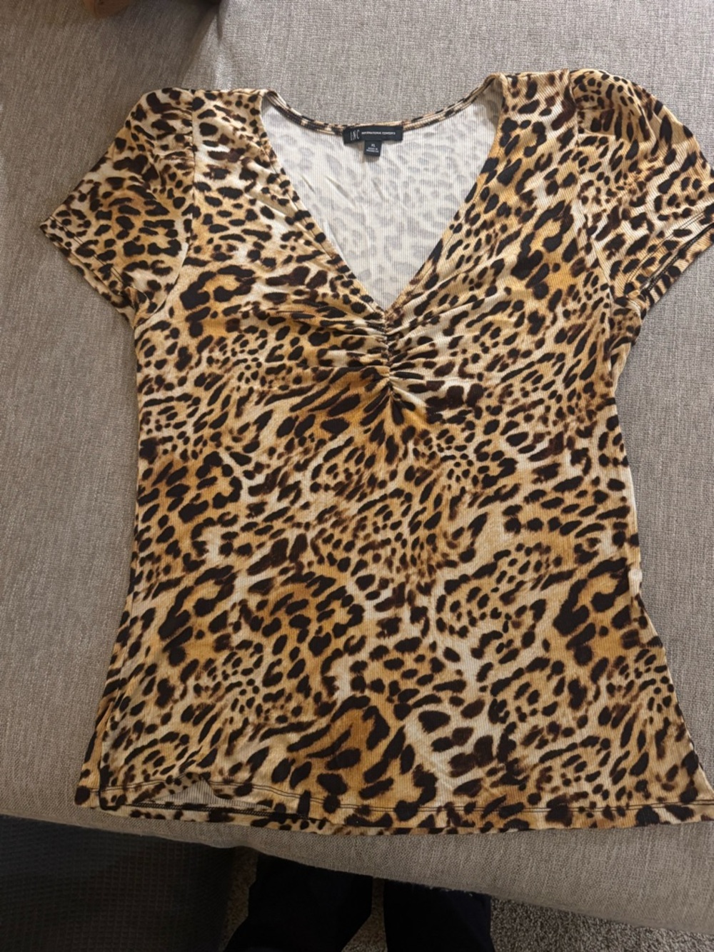 H&M Leopard Print V-Neck Short Sleeve Top in Brown